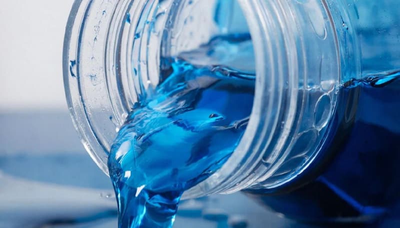 مایع لباسشویی مخصوص شستشو با دست برای استفاده روزانه